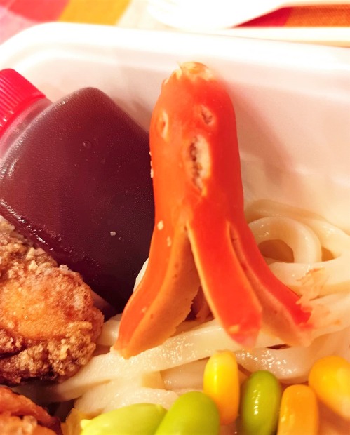 大ヒット中の「丸亀うどん弁当」シリーズから子ども用が新発売! 一足先に実食してみた!