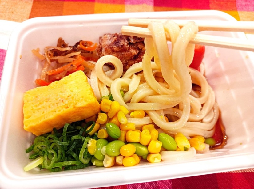 大ヒット中の「丸亀うどん弁当」シリーズから子ども用が新発売! 一足先に実食してみた!