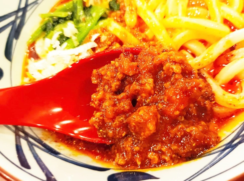 丸亀製麺の“夏うどん”新作!「シビ辛麻辣マーラー担々うどん」を一足先に実食!