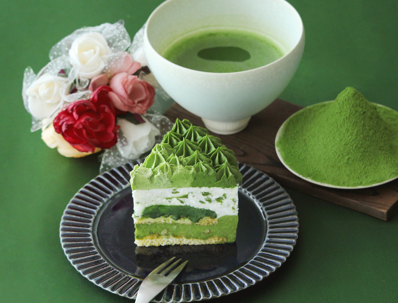 抹茶総使用量30グラムの贅沢！数量限定「濃厚宇治抹茶アイスケーキ」