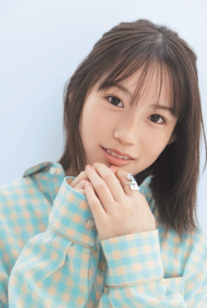 『B.L.T.』2021年9月号【セブンネットショッピング購入特典ポストカード：掛橋沙耶香（乃木坂46）】（c）東京ニュース通信社
