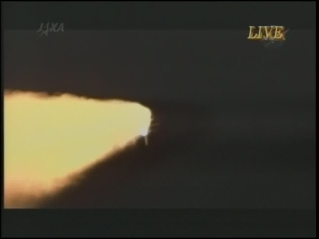 ライブ中継映像