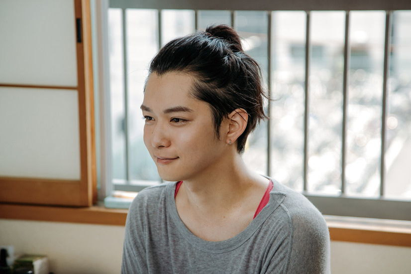 上白石萌歌、水泳部員のヒロイン役演じ「10代最後の夏に宝物のような時間」