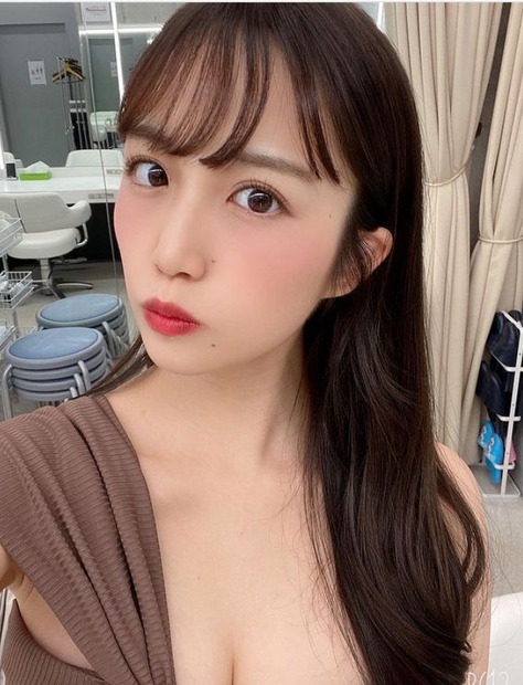 写真は花巻杏奈の公式Instagramから（※写真は所属事務所より掲載許諾をいただいております）