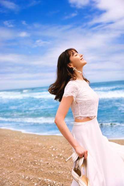 トリンドル玲奈、20代最後のウェディングドレス姿「32歳ぐらいで結婚したいです」