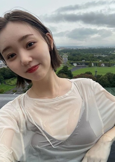 写真は江野沢愛美の公式Instagramから（※写真は所属事務所より掲載許諾をいただいております）