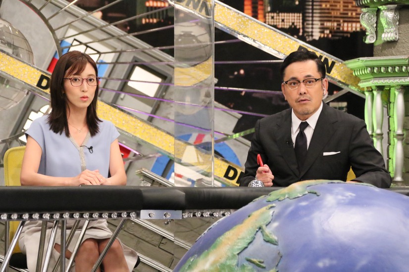 左から）小澤陽子、アリタ哲平（C）フジテレビ