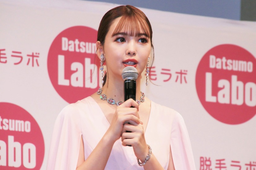 藤田ニコル【撮影：小宮山あきの】