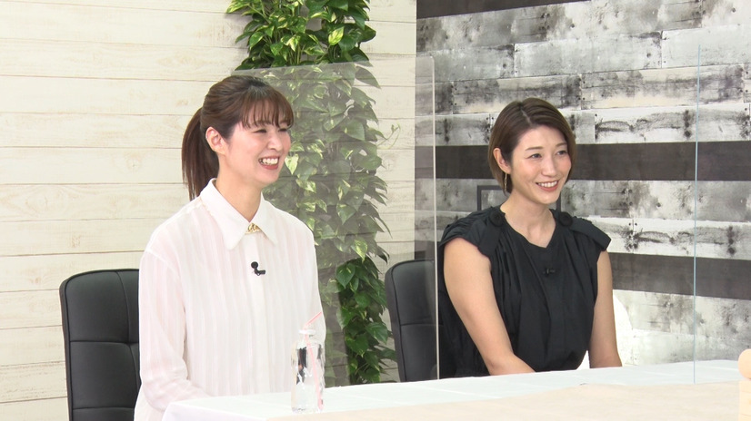 左から）木村沙織、狩野舞子（C）フジテレビ