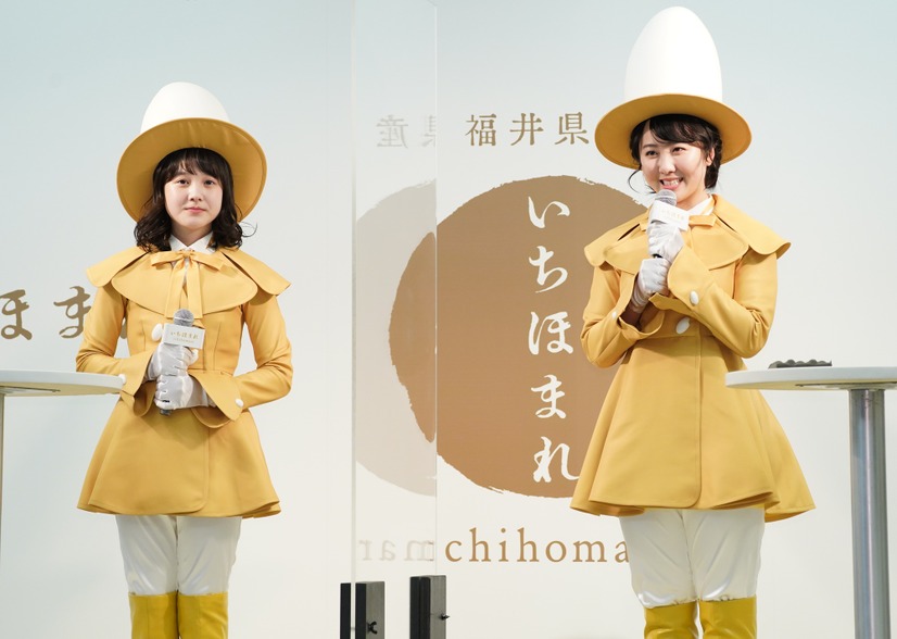 本田紗来、本田望結【写真：竹内みちまろ】