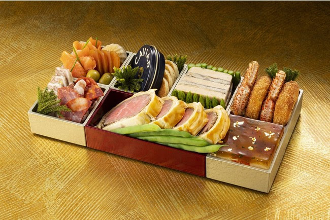 コンラッド東京、有田焼の器で豪華15万円、三段重おせち！