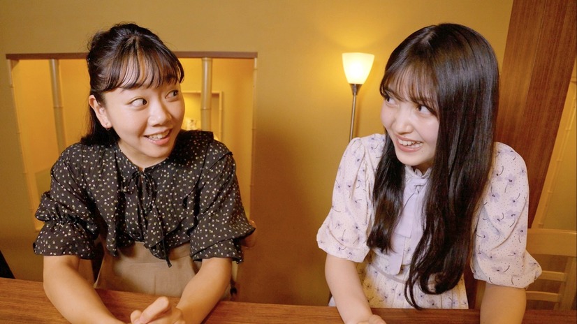 左から）藤谷理子、久保史緒里（C）フジテレビ