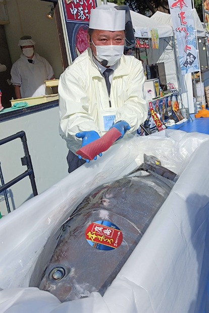 こぼれいくら丼、うに貝焼き、漁師飯…が激旨!“日本最大級の魚食フェス”参加レポ!