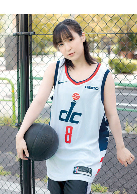 『中崎絵梨奈　2022カレンダー』
