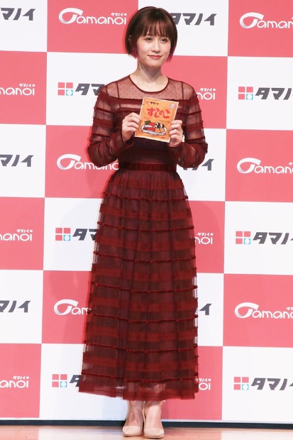 前田敦子【撮影：小宮山あきの】