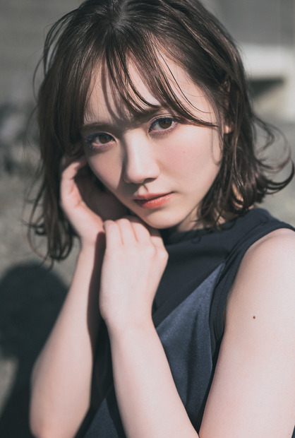 『blt graph.vol.74』購入者特典ポストカード：田村真佑（乃木坂46）　（c）東京ニュース通信社