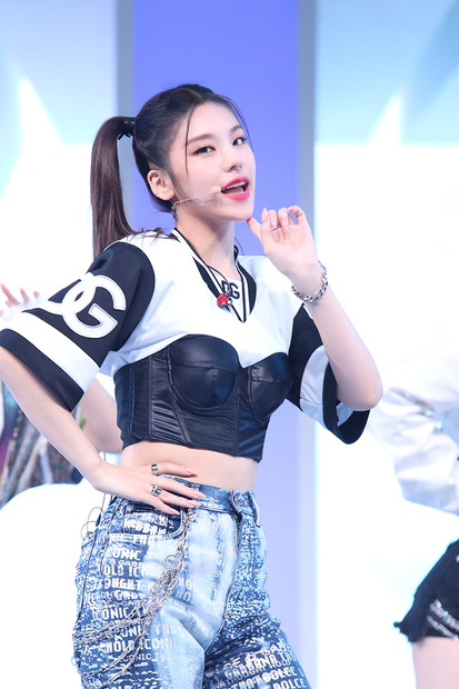 撮影：Jung kyujung @ MUcreative ,  Kim dongwoo @ Mucreative