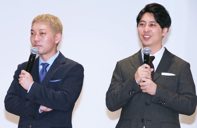 ニューヨーク(嶋佐和也、屋敷裕政)【撮影：小宮山あきの】