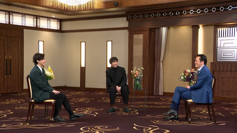 左から）勝地涼、山田裕貴、遠藤憲一（c）フジテレビ