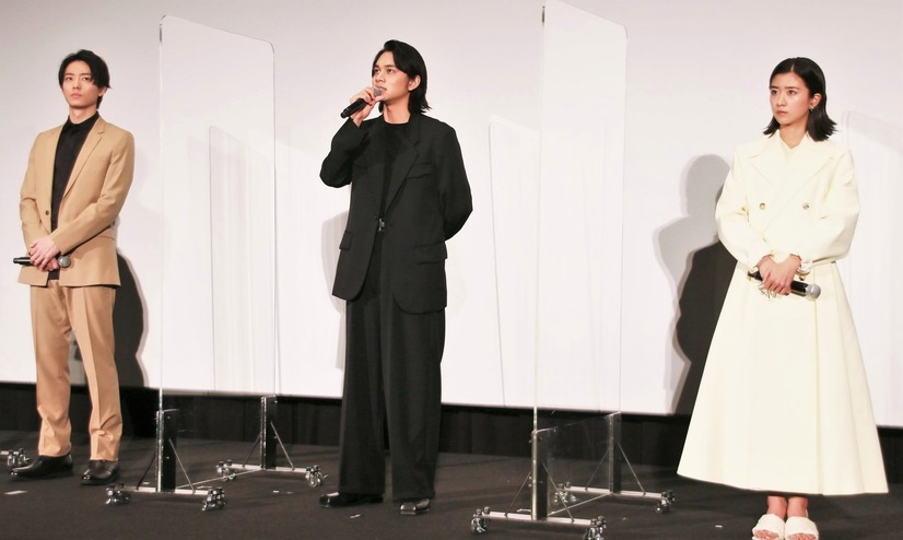 井上祐貴、北村匠海、黒島結菜【撮影：小宮山あきの】