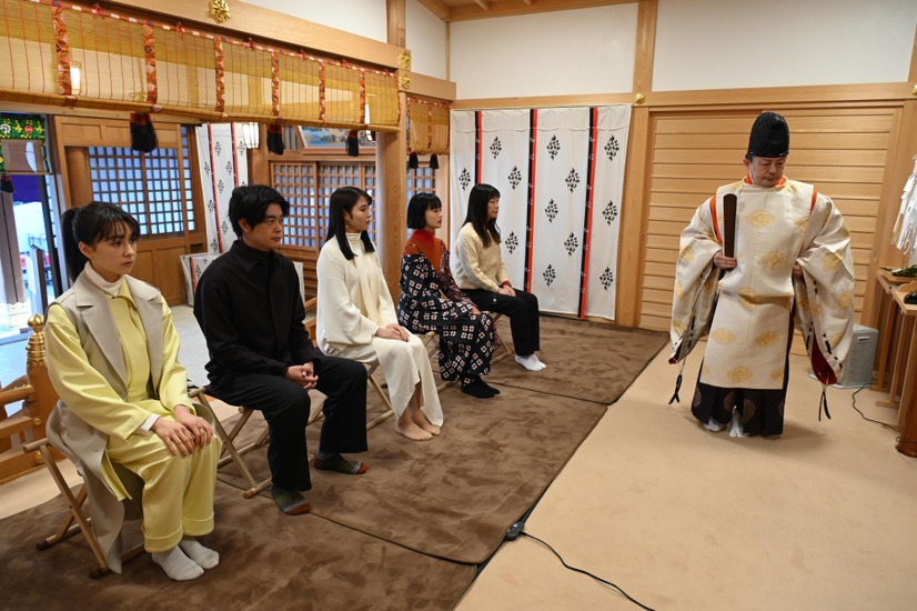 『失恋めし』祈祷の様子(写真提供)