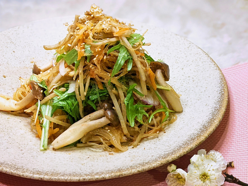 ブロンコビリー、「初春サラダバー」19日～　菜の花・わさび菜・金柑など旬の野菜盛りだくさん