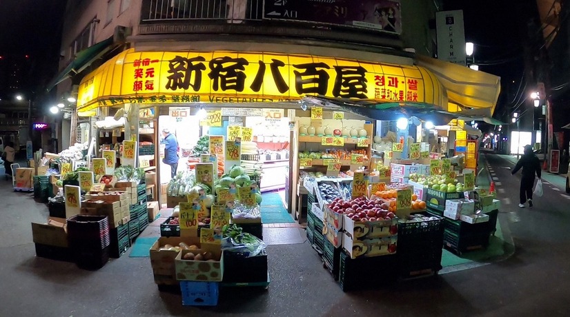 新宿八百屋（C）TBS