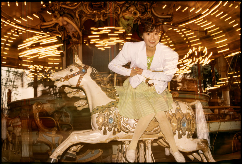 酒井法子デジタル写真集『酒井法子　デジタルMomoco写真館』（c）ワン・パブリッシング