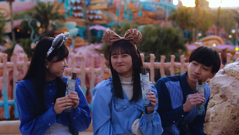 遠藤さくらの出演する新テレビCM「ディズニー★JCBカード」