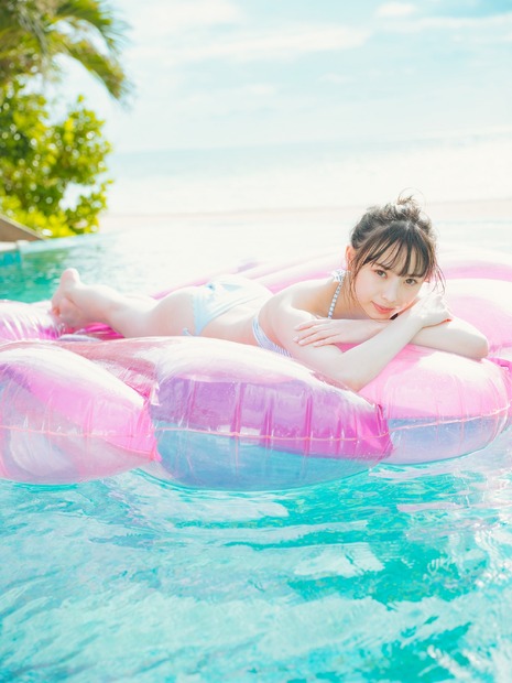 NMB48・梅山恋和1st写真集『タイトル未定』（発売：主婦と生活社、撮影：tAiki）