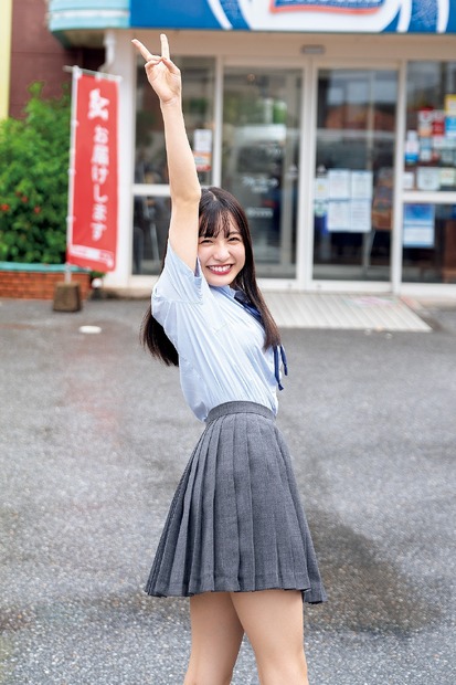 （C)早川渚紗 1st写真集　なぎちぃ／講談社　撮影／佐藤佑一
