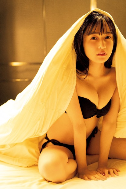 （C)早川渚紗 1st写真集　なぎちぃ／講談社　撮影／佐藤佑一
