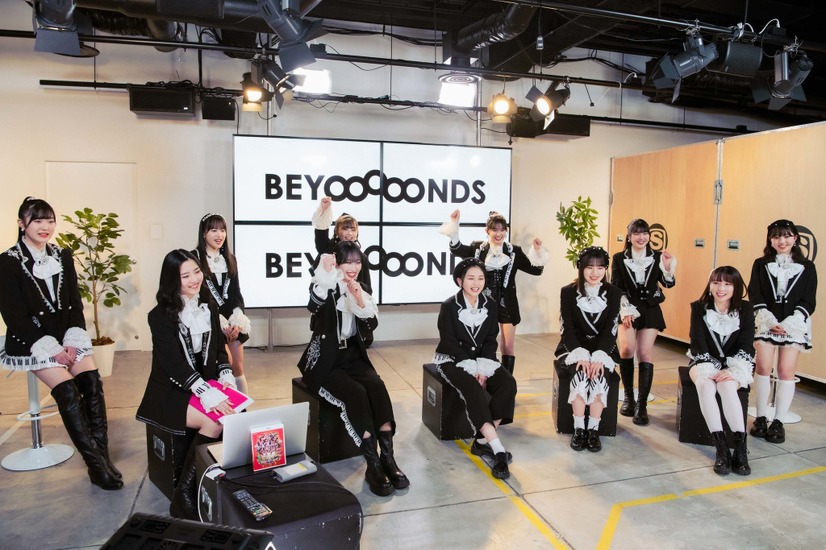 BEYOOOOONDS【Photo by 曽我美芽】