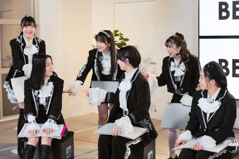 BEYOOOOONDS【Photo by 曽我美芽】