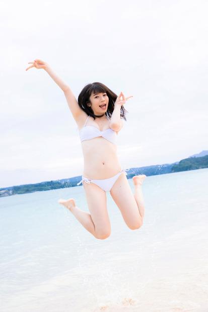 山田愛穂デジタル写真集『SPA!デジタル写真集 ミスSPA!2021　山田愛穂「はじめまして（2）」』（発売：扶桑社、撮影：田中智久）