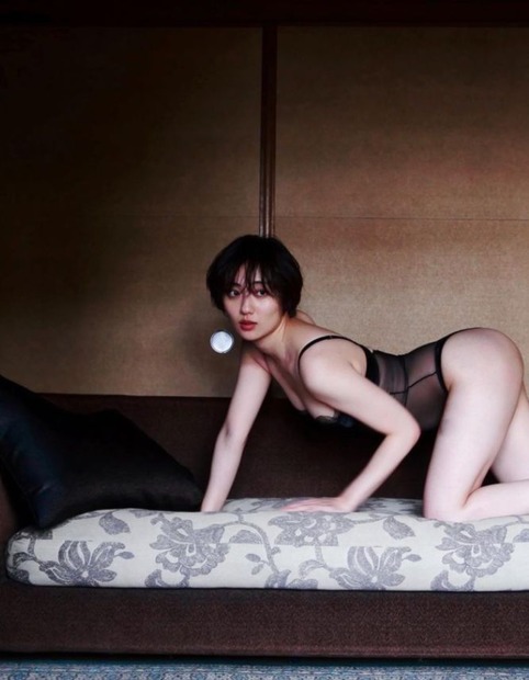 写真は奥山かずさ公式Instagramから（※写真は所属事務所より掲載許諾をもらってます）