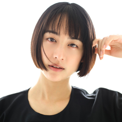 山本美月