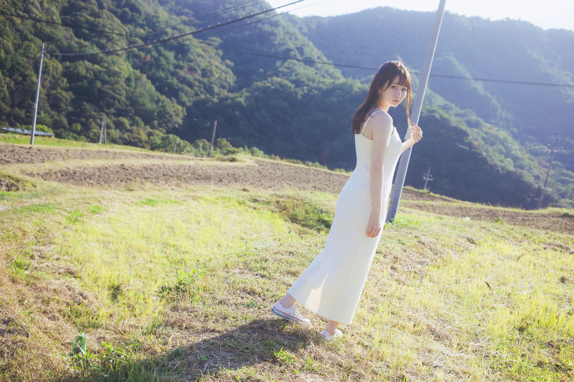 SKE48・江籠裕奈1st写真集『わがままな可愛さ』（発売：扶桑社、撮影：桑島智輝）アザーカット