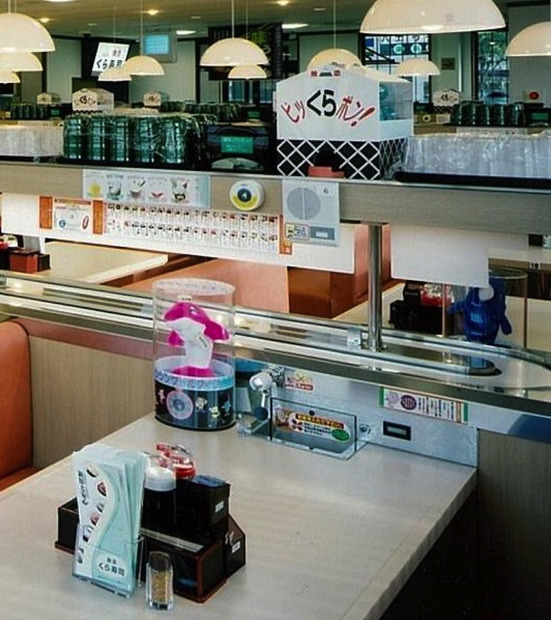くら寿司、世界最大の回転寿司店オープン！佐藤可士和氏がプロデュース