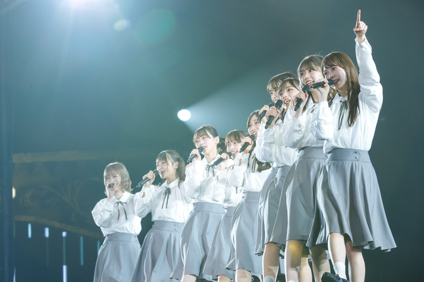 「3周年記念MEMORIAL LIVE ～3回目のひな誕祭～」（カメラ：上山陽介）