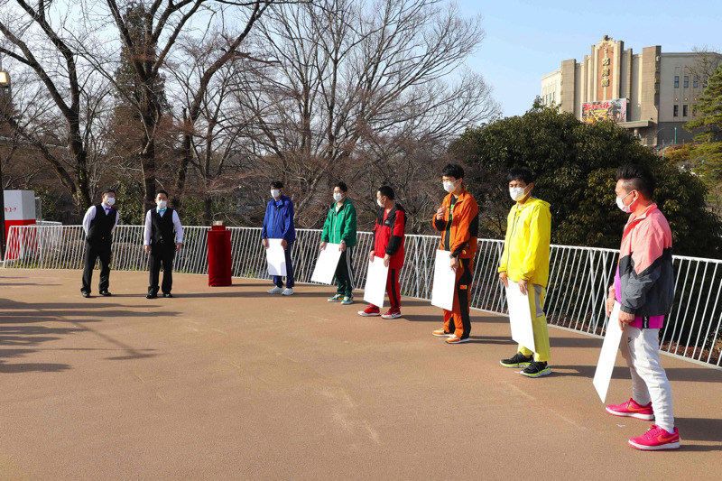 左から）ユースケ、津田篤宏、博多大吉、ノブ、大悟、濱家隆一、博多華丸、山内健司（C）関西テレビ