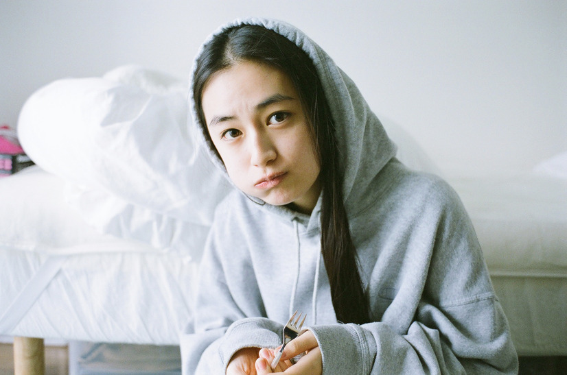 八木莉可子1st写真集『pitter-patter』（青幻舎）