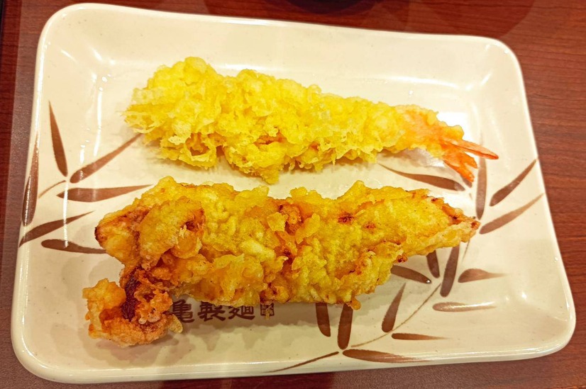 とろ～り濃厚チーズが激うま！丸亀製麺「トマたまカレーうどん」の新作を一足先に試食！