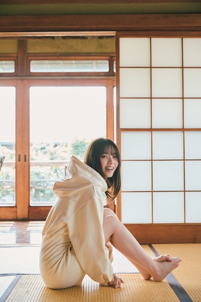 西野七瀬　（c）光文社／週刊FLASH 写真：三瓶康友