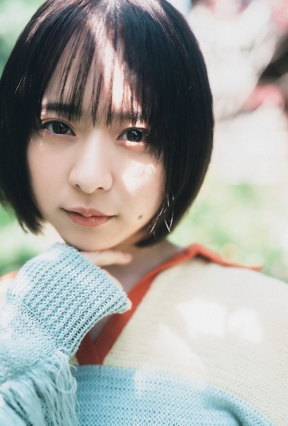 『blt graph.』vol.78【セブンネットショッピング購入特典ポストカード：倉野尾成美（AKB48）】　（c）東京ニュース通信社