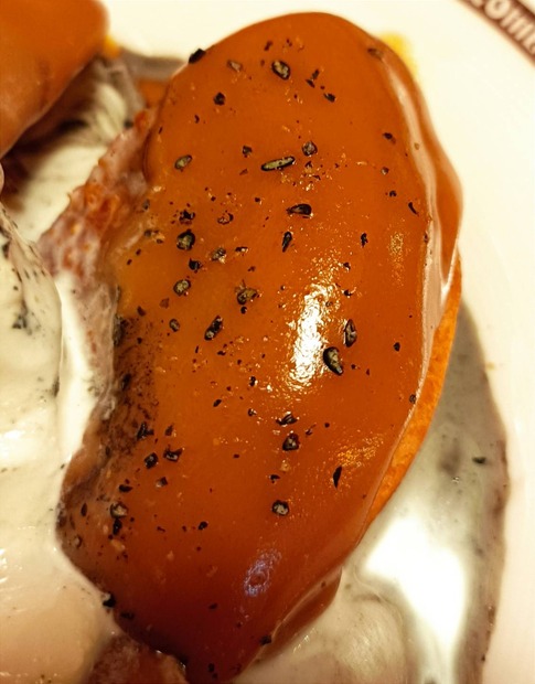 おいし過ぎて秒でなくなる!? コメダの新スイーツ「シロノワール 和香」＆「クロネージュ 和香」実食レポ！