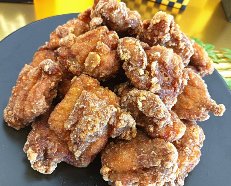 【食レポ】ファミマの唐揚げが“専門店レベル”に進化！新商品「ファミから（醤油）」「ファミから（塩）」発売