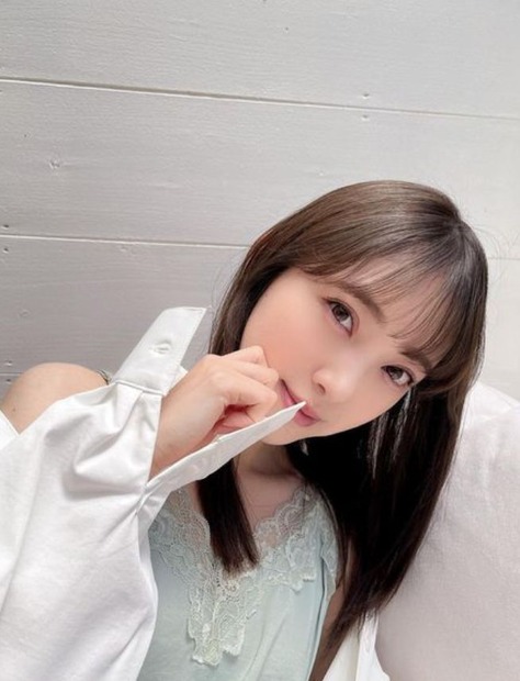 写真は堀未央奈の公式Instagramから（※写真は所属事務所より掲載許諾をもらってます）