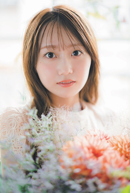 『B.L.T.2022年8月号』【セブンブンネットショッピング購入特典ポストカード：矢久保美緒（乃木坂46）】　（c）東京ニュース通信社