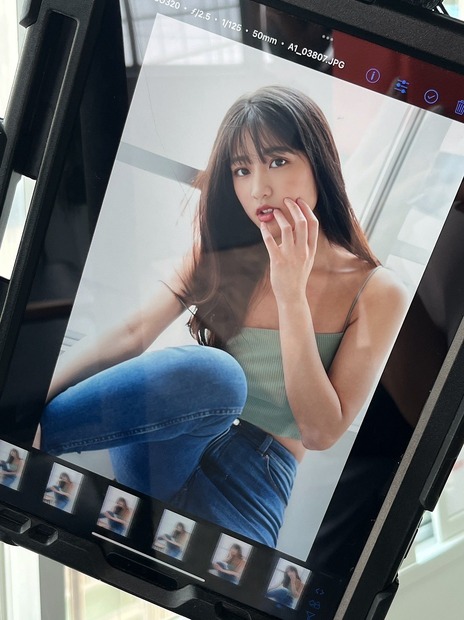 写真は岡本杷奈の公式Twitterから（※写真は所属事務所より掲載許諾をもらってます）